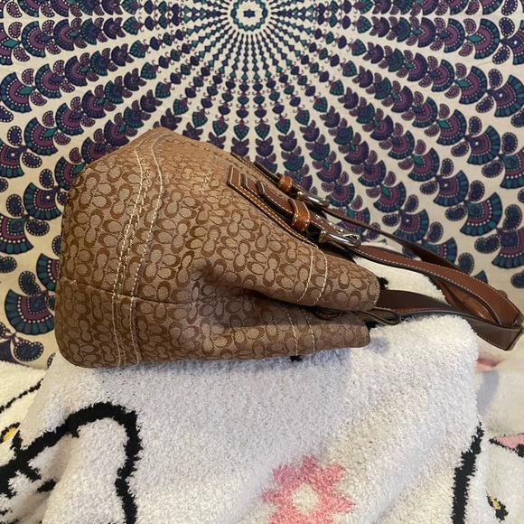 SoHo Y2K Coach Hamptons tote - Picture 5 of 8